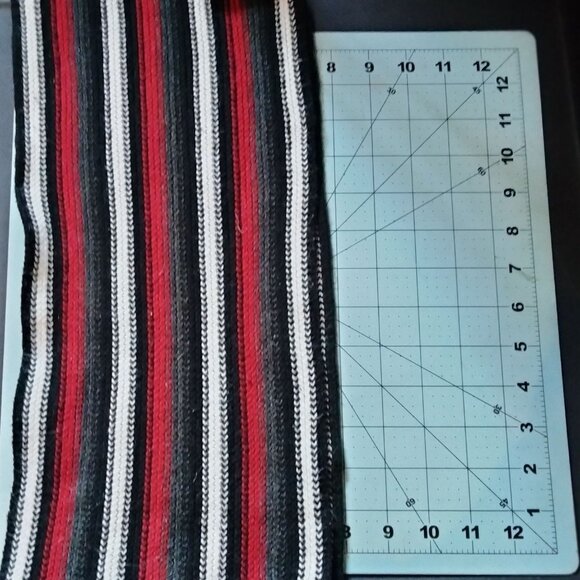 Striped Knit Scarf Fringe Red Black White Handcrafted Unisex Long Warm Winter - Picture 4 of 4